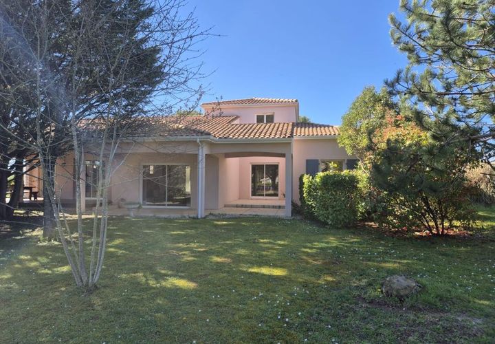 Villa a Mansle, Charente, Mansle - € 314.700 | Ref: 293_RWE-0025642 - foto 1