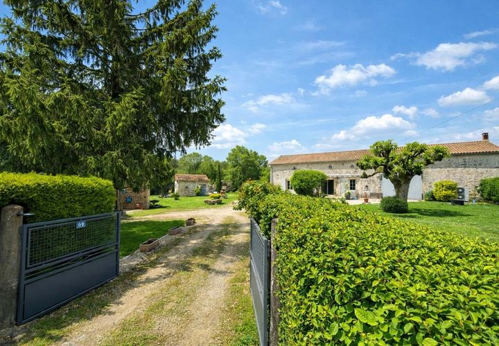 Villa i Gournay-Loize, Deux-Sevres, Gournay-Loize - € 293.720 | Ref: 46_JLY-0025905 - foto 1