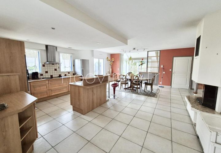 Villa a Cancale, Ille-et-Vilaine, Cancale - € 990.000 | Ref: 85_VMU-0025910 - foto 1