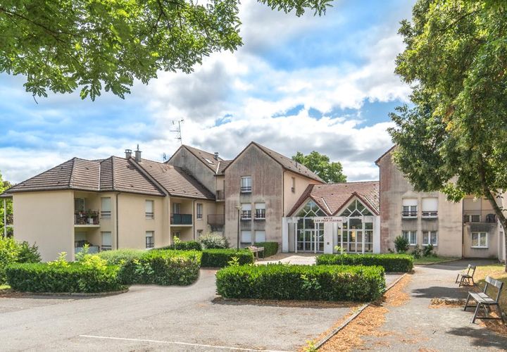 Apartament a Charolles, Saone-et-Loire, Charolles - € 445/mes | Ref: PARA106013038L - foto 1