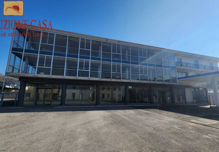 Erhvervsejendom i Cormons, Gorizia, Cormons - € 680.000 | Ref: 1654 - foto 1