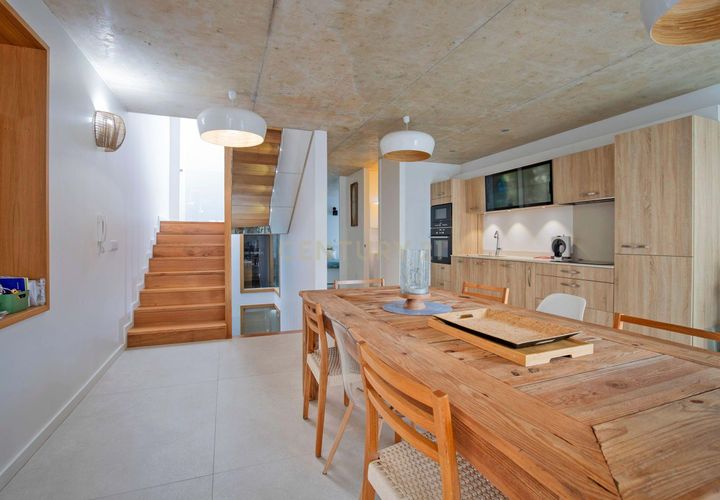 Villa i Setubal, Setubal, Setubal - € 680.000 | Ref: C0237-03766 - foto 1