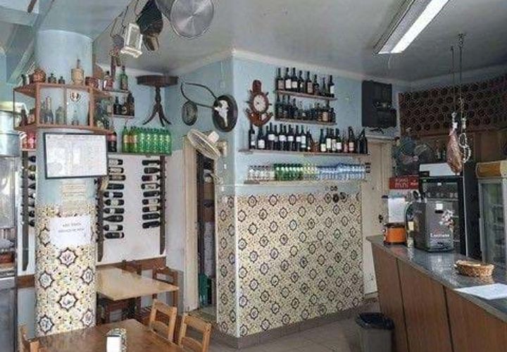 Erhvervsejendom i Amadora, Lisbon, Amadora - € 36.000 | Ref: C0221-03860 - foto 1