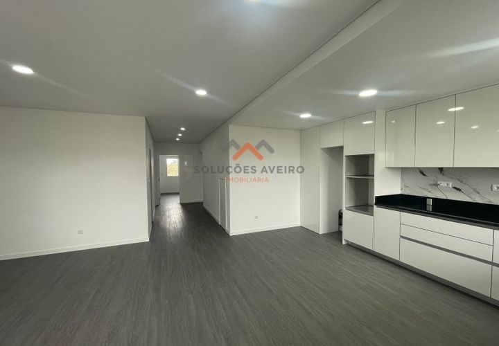 Lejlighed i Aveiro, Aveiro, Aveiro - € 330.000 | Ref: 6811 - foto 1