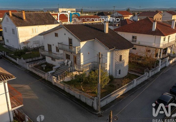 Byhus i Almeida, Guarda, Almeida - € 189.200 | Ref: 834500 - foto 1