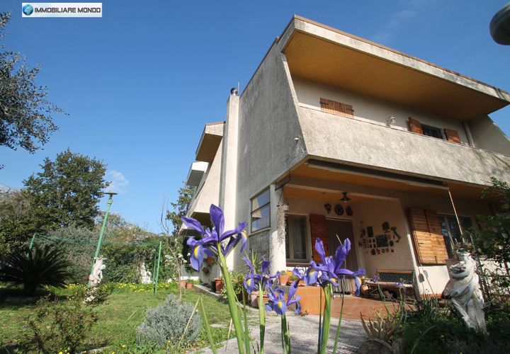 Villa i Termoli, Campobasso, Termoli - € 255.000 | Ref: F738 - foto 1