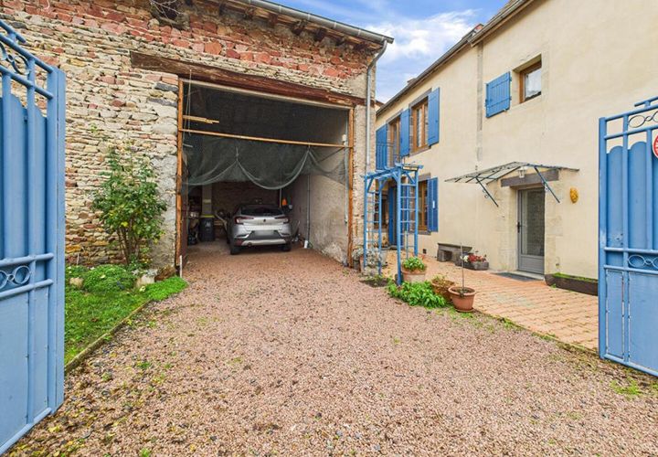 Villa a Saint-Myon, Puy-de-Dome, Saint-Myon - € 201.505 | Ref: 85037 - foto 1