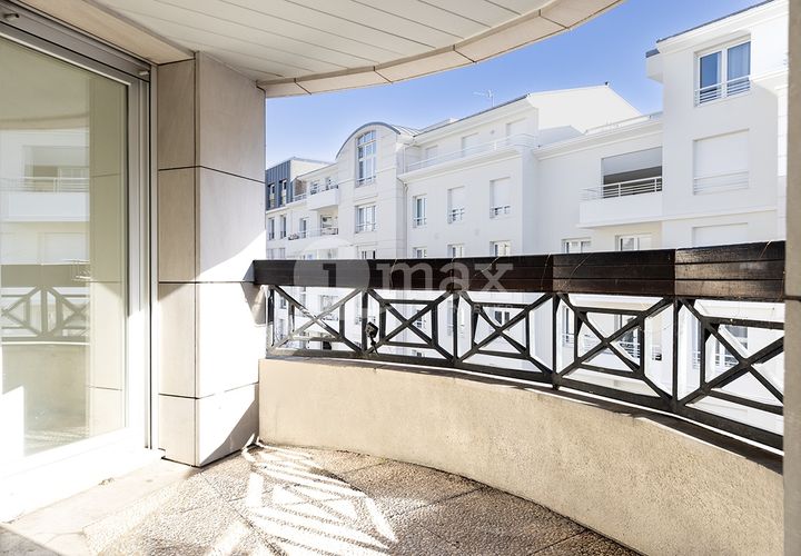 Lejlighed i Courbevoie, Hauts-de-Seine, Courbevoie - € 650.000 | Ref: 6576 - foto 1