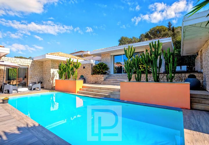 Villa em Vallauris, Alpes-Maritimes, Vallauris - € 2.350.000 | Ref: 04277 - foto 1