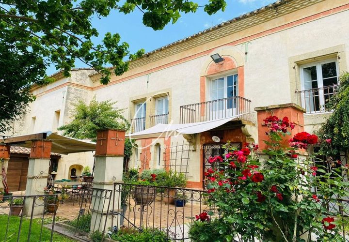 Villa i Vergeze, Gard, Vergeze - € 1.045.000 | Ref: getkey_u_519030632 - foto 1