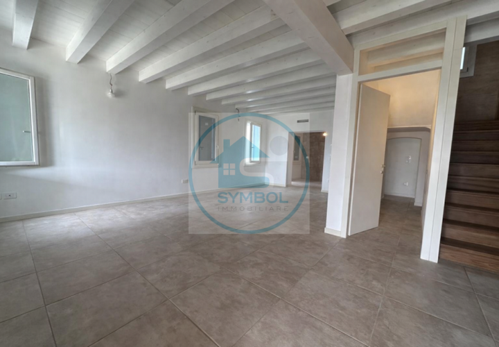 Villa i Venice, Venice, Venice - € 330.000 | Ref: 4262 - foto 1