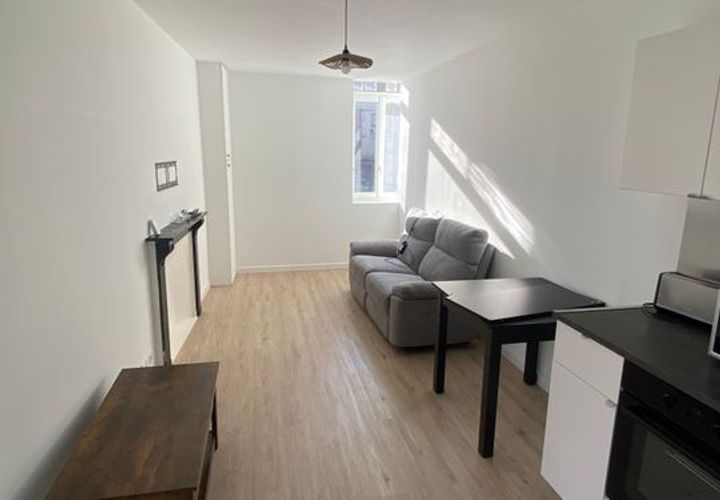 Apartament a Paulhan, Herault, Paulhan - € 660/mes | Ref: 870914 - foto 1