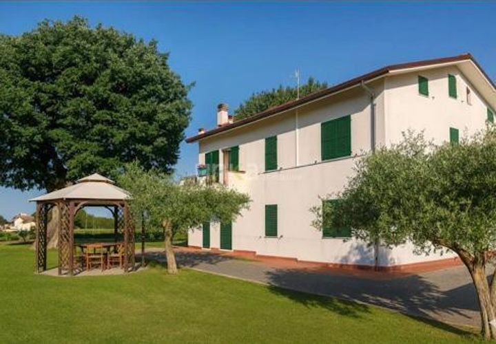 Villa i Jesi, Ancona, Jesi - € 330.000 | Ref: J3074 - foto 1