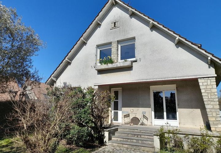 Villa i Orleans, Loiret, Orleans - € 350.000 | Ref: 3011439095 - foto 1
