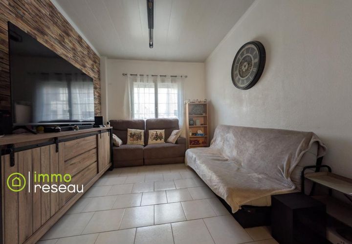 Villa a Calais, Pas-de-Calais, Calais - € 132.500 | Ref: 3011443325 - foto 1