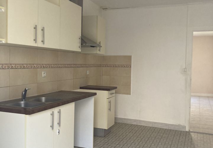 Villa a Cognac, Charente, Cognac - € 552/mes | Ref: 160054941NE - foto 1