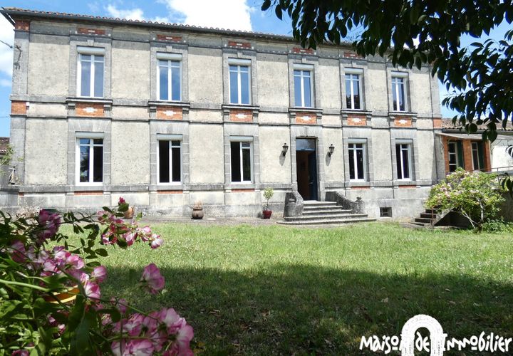Villa a Segonzac, Charente, Segonzac - € 376.200 | Ref: 160056425NE - foto 1