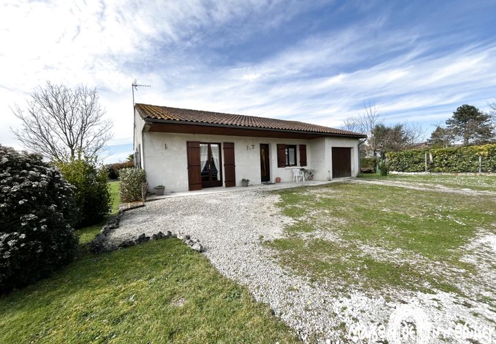 Villa a Chateaubernard, Charente, Chateaubernard - € 107.000 | Ref: VFVMA90006883 NE - foto 1