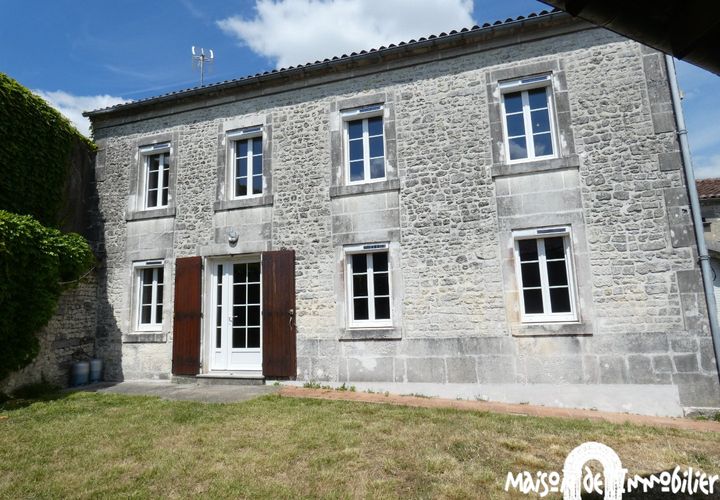 Villa a Segonzac, Charente, Segonzac - € 171.200 | Ref: LAVMA20007891 NE - foto 1