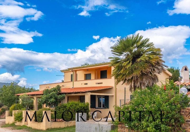 Villa a Posada, Nuoro, Posada - € 300.000 | Ref: POV-06-25 - foto 1