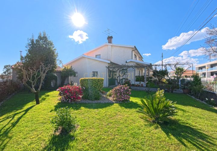 Villa i Viseu, Viseu, Viseu - € 450.000 | Ref: C0203-02613 - foto 1