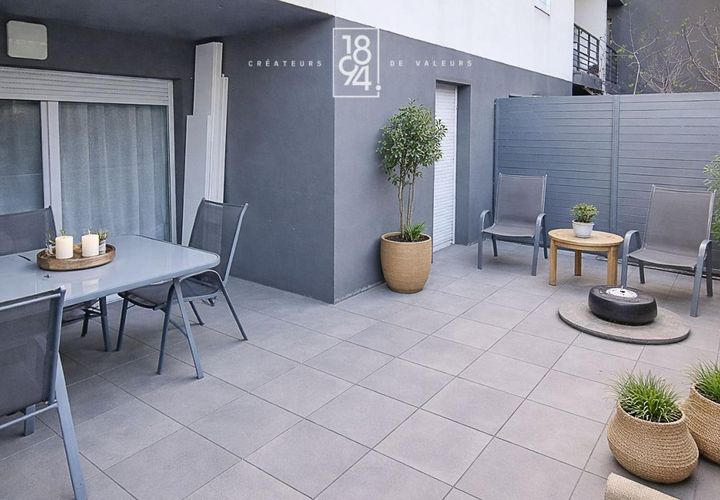 Lejlighed i Marseille, Bouches-du-Rhone, Marseille - € 165.000 | Ref: 7LPM-UGZ-O3A - foto 1