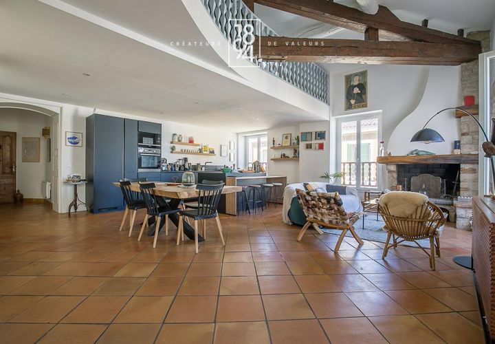 Lejlighed i Marseille, Bouches-du-Rhone, Marseille - € 675.000 | Ref: G56N-PAR-KJH - foto 1