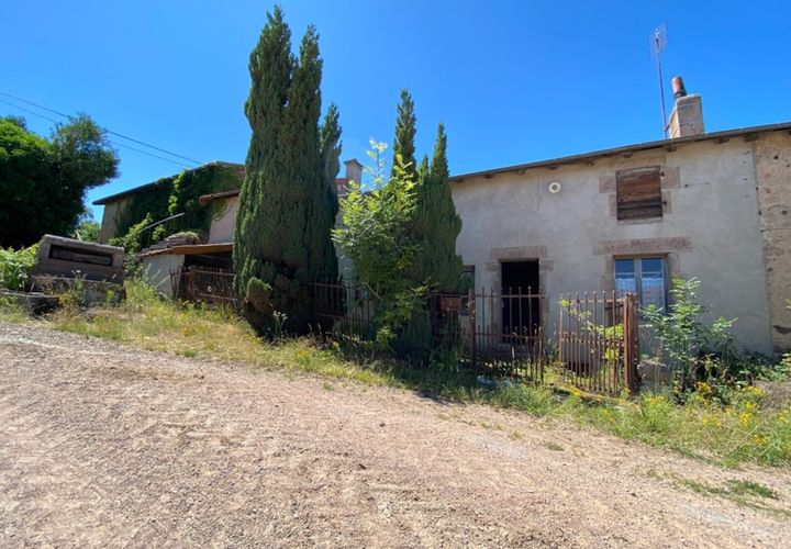Villa a La Pacaudière, Loire, La Pacaudière - € 30.000 | Ref: 340935301974 - foto 1