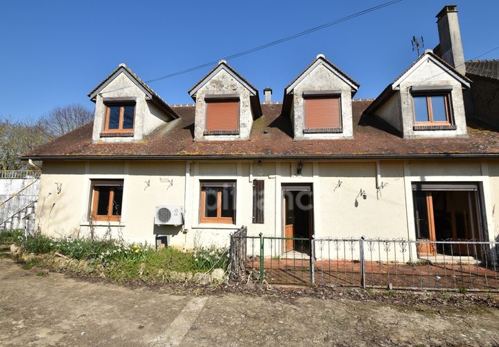 Villa a Pithiviers, Loiret, Pithiviers - € 279.500 | Ref: 340932827350 - foto 1
