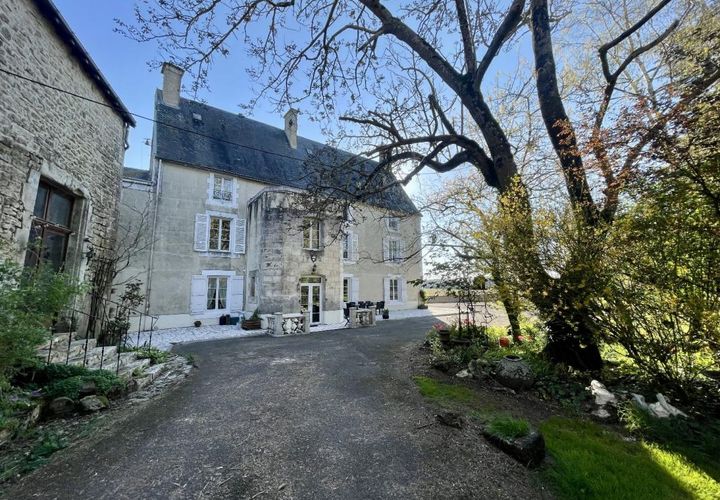 Villa a Ardilleux, Deux-Sevres, Ardilleux - € 845.000 | Ref: 6D47CF5AA0F04F13 - foto 1