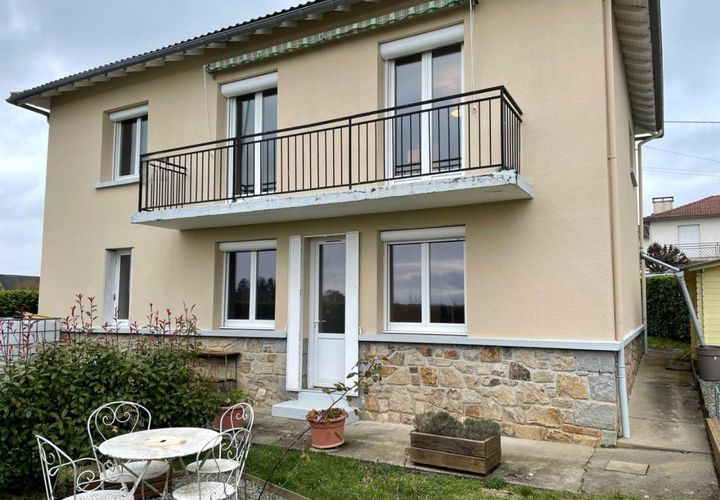 Villa a Pleaux, Cantal, Pleaux - € 115.000 | Ref: B2A79569797D405D - foto 1