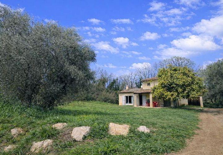 Villa i Valbonne, Alpes-Maritimes, Valbonne - € 980.000 | Ref: 12030403509 - foto 1