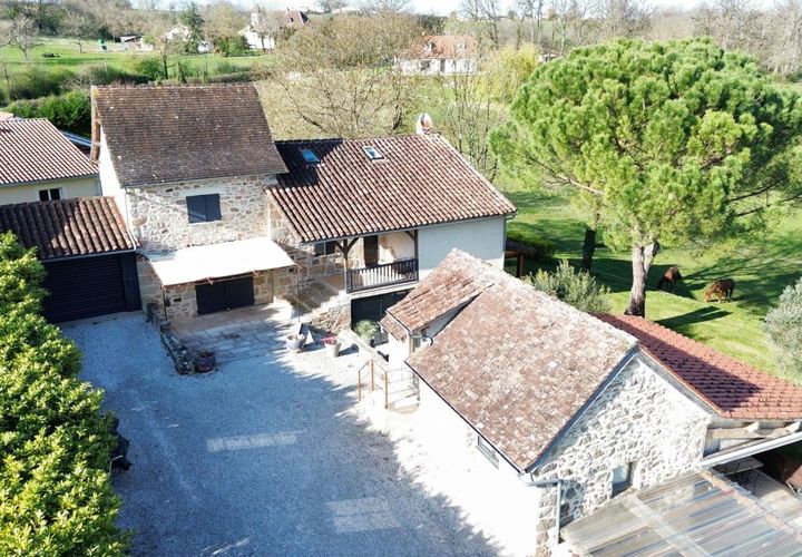 Landejendom i Figeac, Lot, Figeac - € 577.500 | Ref: EBF0DFDFA044454E - foto 1