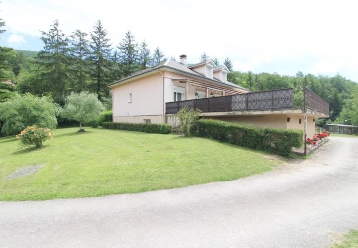 Villa a Saint-Affrique, Aveyron, Saint-Affrique - € 329.900 | Ref: F3B9823DED244915 - foto 1