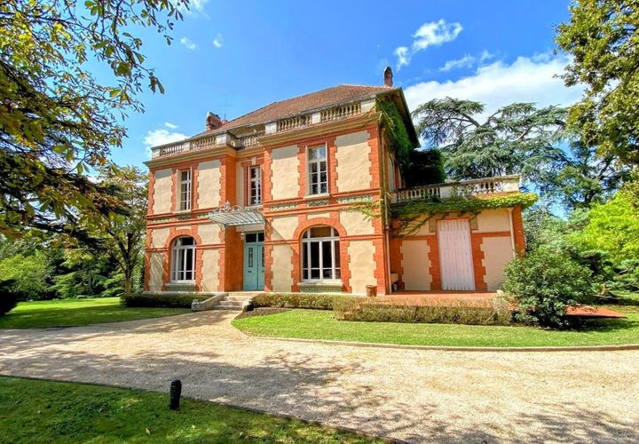 Villa - Montauban, Tarn-et-Garonne, Montauban - € 950 000 | Réf : 54E4C914FE8D4676 - photo 1