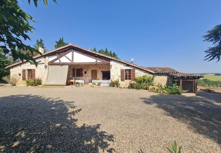 Villa i Sainte-Mère, Gers, Sainte-Mère - € 361.000 | Ref: BD85222A4DC5444F - foto 1