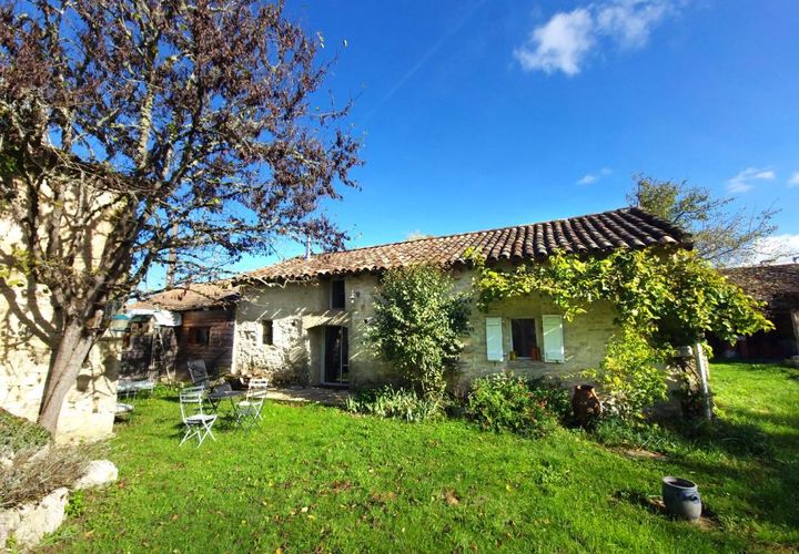 Landejendom i Caylus, Tarn-et-Garonne, Caylus - € 185.000 | Ref: 174DD4232D4A4E4D - foto 1