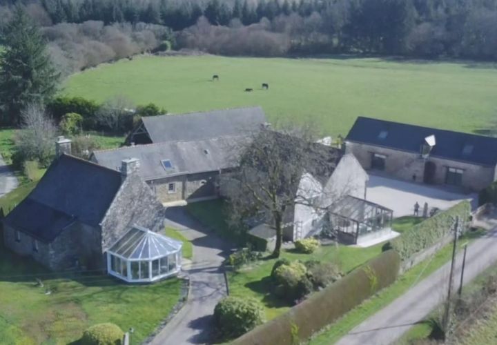 Farm hus i Scaer, Finistere, Scaer - € 880.000 | Ref: F64638B1DEBB4CB9 - foto 1