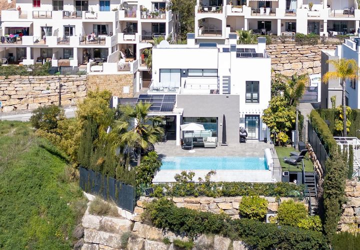 Villa a Estepona, Malaga, Estepona - € 1.590.000 | Ref: R5338819 - foto 1