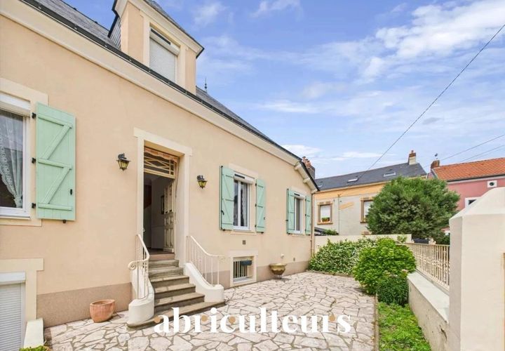 Villa en Indre, Loire-Atlantique, Indre - € 318.725 | Ref: BMVM230311144610_1 - photo 1