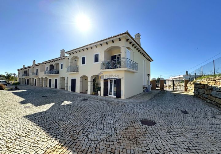 Villa i Albufeira, Faro, Albufeira - € 489.000 | Ref: HO128 - foto 1
