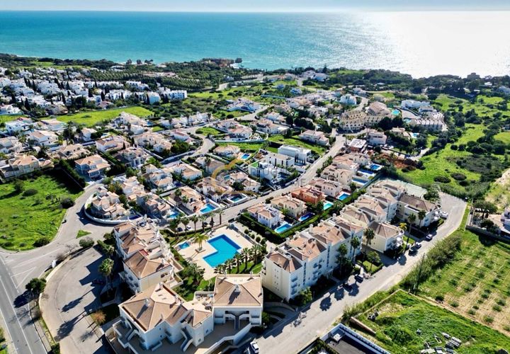 Lejlighed i Albufeira, Faro, Albufeira - € 595.000 | Ref: PB107 - foto 1
