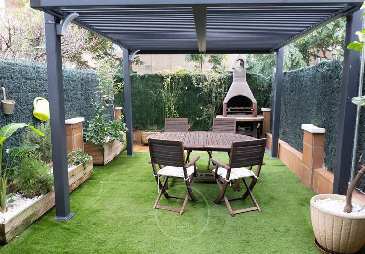 Villa i Barcelona, Barcelona, Barcelona - € 470.000 | Ref: 1918 - foto 1