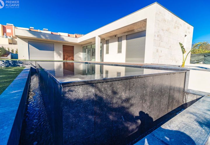 Villa i Almancil, Faro, Almancil - € 1.875.000 | Ref: VF4195 - foto 1