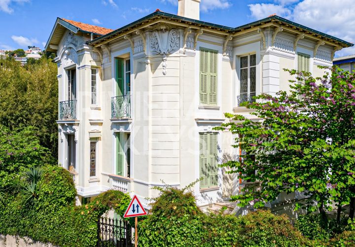 Villa i Nice, Alpes-Maritimes, Nice - € 1.780.000 | Ref: 86644849 - foto 1
