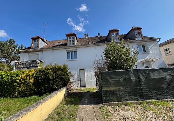 Dupleks i Lamorlaye, Oise, Lamorlaye - € 162 750 | Ref: 260319-093811 - foto 1