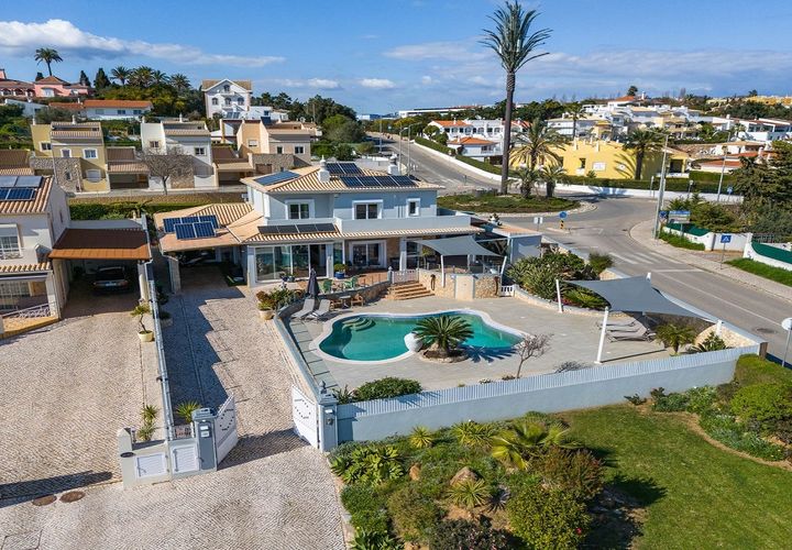Villa i Luz, Faro, Luz - € 1.395.000 | Ref: cdb_m/06262 - foto 1