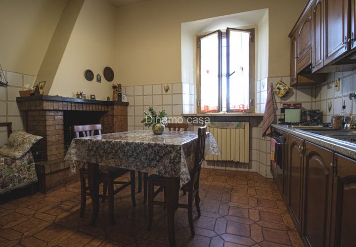 Villa i Prato, Prato, Prato - € 329.000 | Ref: DC329 - foto 1