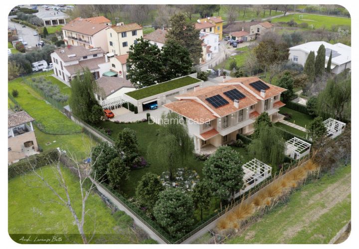 Villa a Calenzano, Florence, Calenzano - € 599.000 | Ref: DCVILLABLU - foto 1