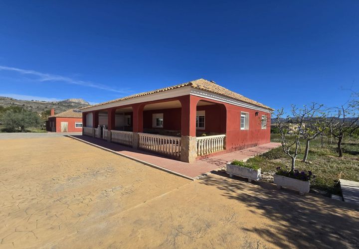 Villa i Sax, Alicante, Sax - € 599.950 | Ref: IVM13367 - foto 1